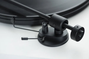 How To: Set Up A Turntable