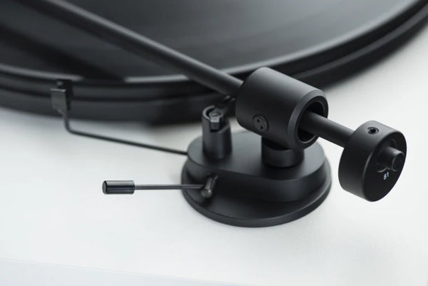 How To: Set Up A Turntable