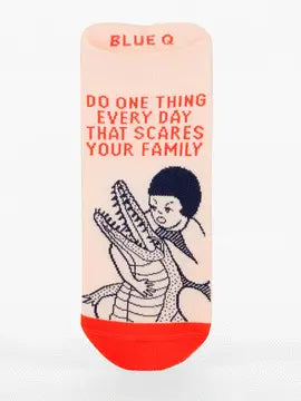 SCARES YOUR FAMILY SNEAKER SOCKS WOMENS SIZE 5-10