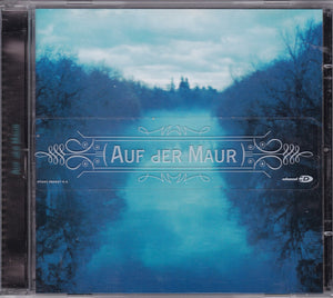 MELISSA AUF DER MAUR | AUF DER MAUR