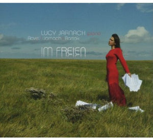 LUCY JARNACH | IM FREIEN