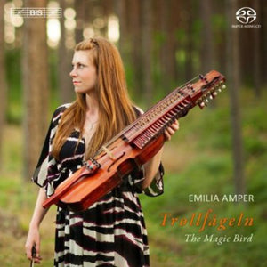 EMILIA AMPER | TROLLFAGELN