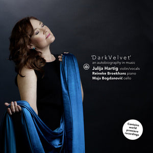 JULIJA HARTIG^HARTIG | DARK VELVET