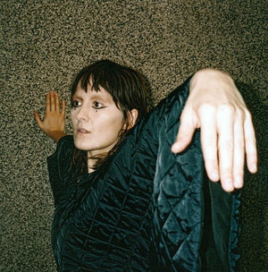CATE LE BON | CRAB DAY