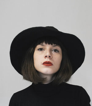 AGATHE | BEAUTIFUL DAMAGES