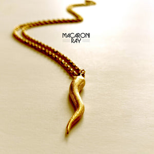 RAY WEST | MACARONI RAY