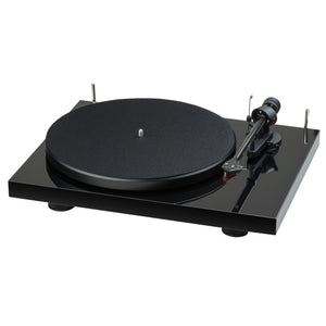 Pro-Ject Debut Carbon Classic Turntable with Ortofon 2M Red Cartridge