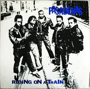 PASADENAS | RIDING ON A TRAIN - 12