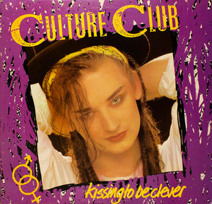 CULTURE CLUB | KISSING TO BE CLEVER - US