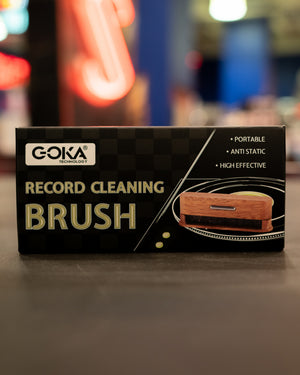 WOODEN CARBON FIBRE VELVET RECORD CLEANING BRUSH GK-R01W BLACK BOX