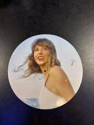 TAYLOR SWIFT OUTSIDE TURNTABLE SLIPMAT