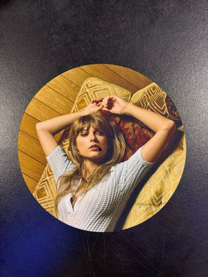 TAYLOR SWIFT COUCH SLIPMAT