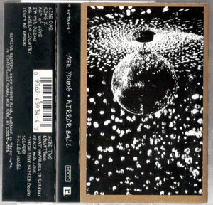 NEIL YOUNG | MIRROR BALL