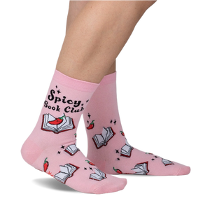 SPICY BOOK CLUB WOMEN CREW SOCKS PINK US women's shoe size 5-10 and men's shoe size 3.5-8.5.