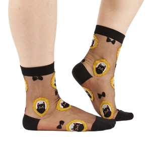 SHEER A-MEW-SING WOMEN CREW SOCKS US women's shoe size 5-10 and men's shoe size 3.5-8.5.