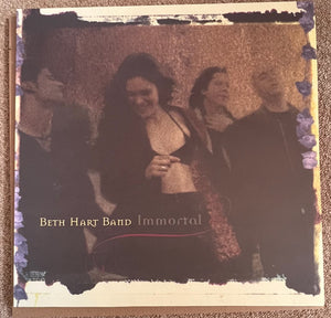 BETH HART | IMMORTAL (GOLD EDITION) (VINYL)