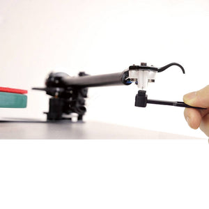 STYLUS CLEANING SET WITH LIQUID CARBON FIBRE BRUSH  GK-R07