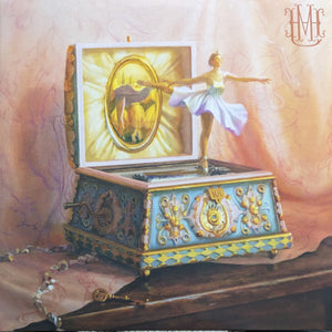 LOVE HATE MUSIC BOX | RAINBOW KITTEN SURPRISE