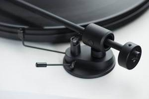 PRO-JECT PRIMARY E TURNTABLE ORTOFON OM CARTRIDGE