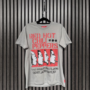 RED HOT CHILI PEPPERS OAKLAND TEE