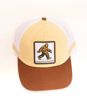 SASQUATCH HUNTER RETRO TRUCKER CAP EMBROIDERED