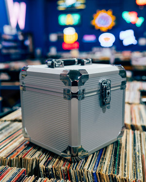 7 INCH FLIGHT CASE RECORD CARRY CASE ALUMINUM VINYL GK-R52