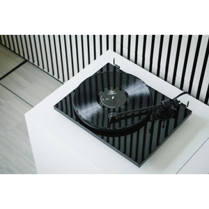Pro-Ject E1 BT Turntable