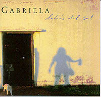 GABRIELA | DETRAS DEL SOL
