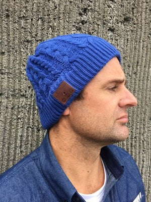 BEANIE HEADPHONES BLACK BUILT IN BLUETOOTH HEADPHONES
