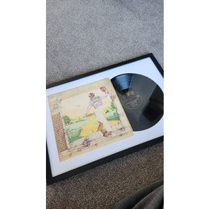 RECORD FRAME RECTANGLE DISPLAY YOUR RECORDS