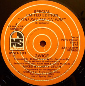 2WICE | YOU SET ME ON FIRE - 12